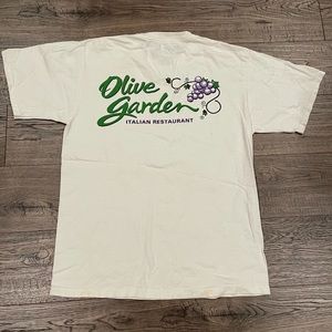 Medium Olive Garden T-Shirt